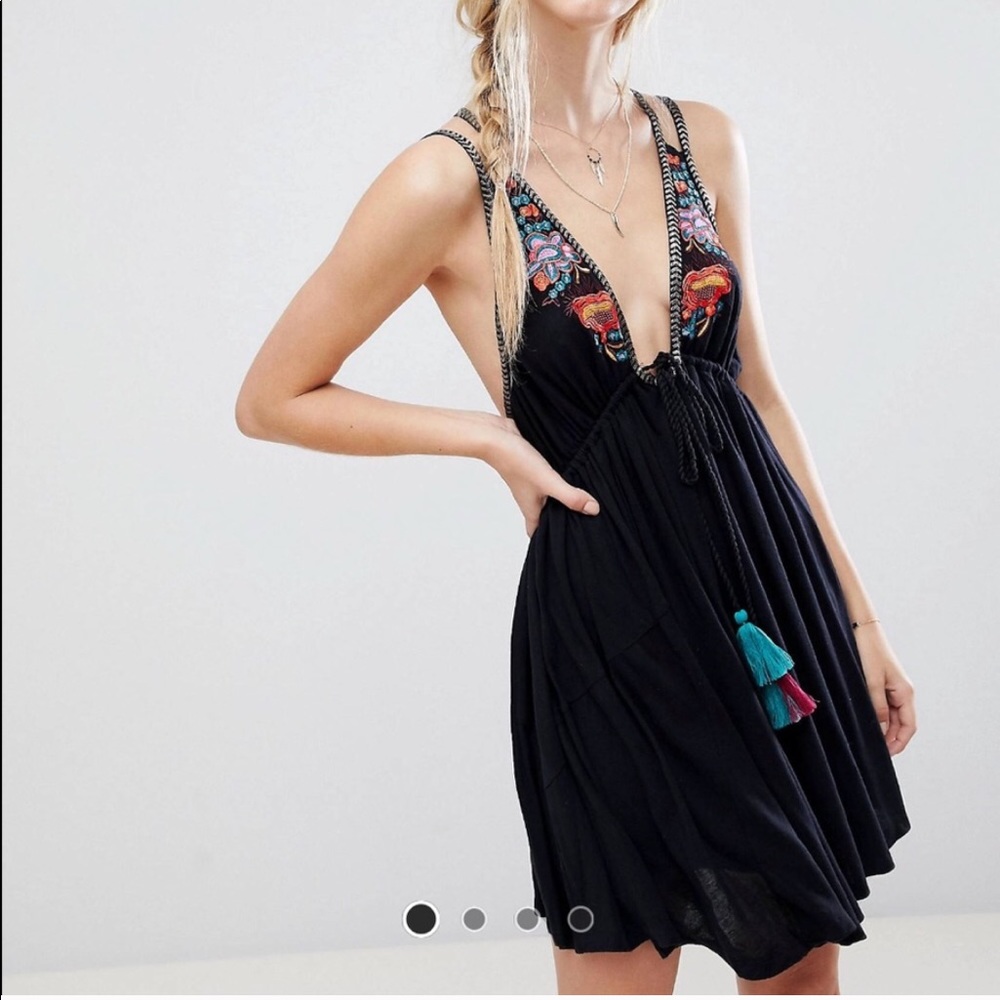 NWT FREE PEOPLE LOVERS COVE EMBROIDERED DRESS BLACK‎ XS Boho Whimsigoth Gypsy